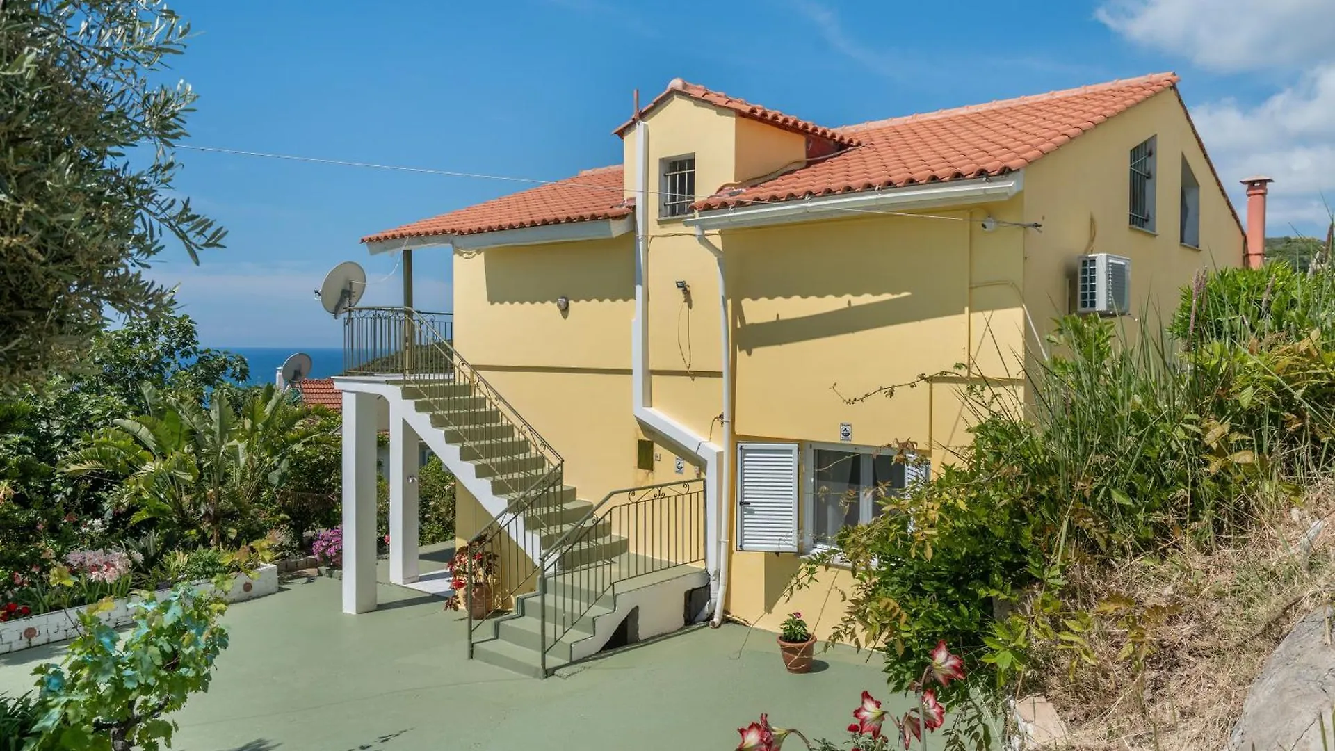Palati Villa Ratzaklíon
